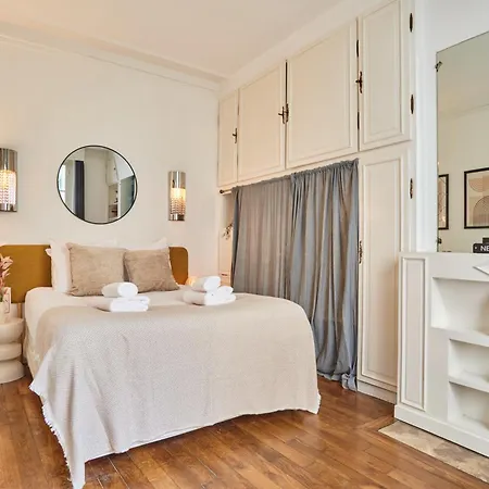 Residence Tour Eiffel By Studio Prestige-3